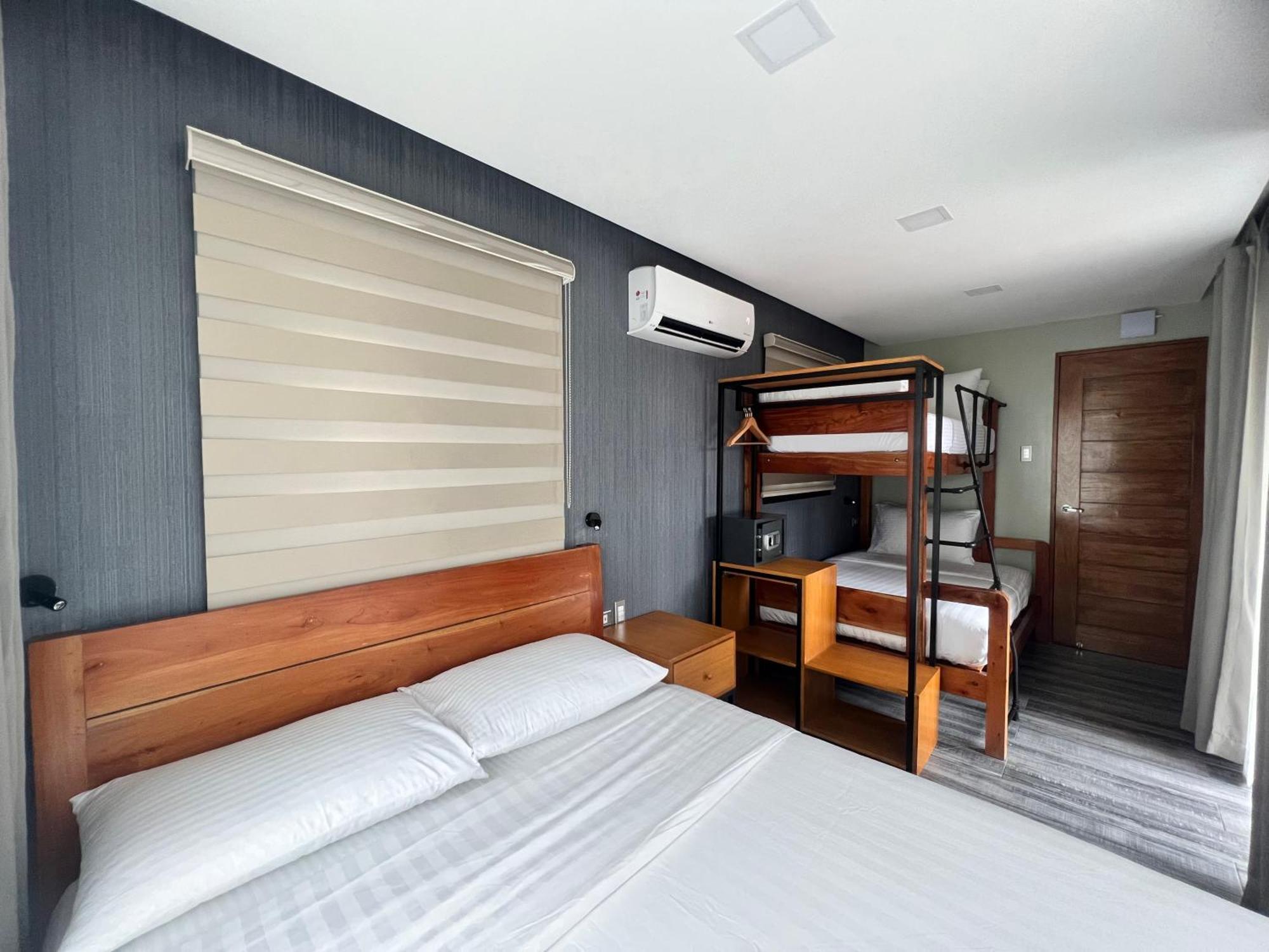 Crusoe Cabins Costa Azalea Samal Exteriér fotografie